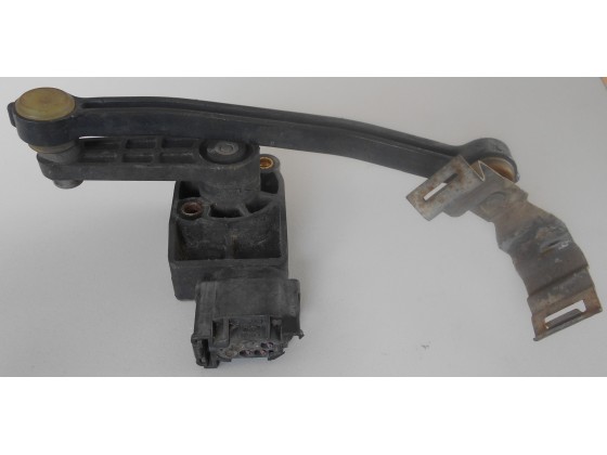 Sensor Nível Luzes Xénon Audi A6 2003 model186